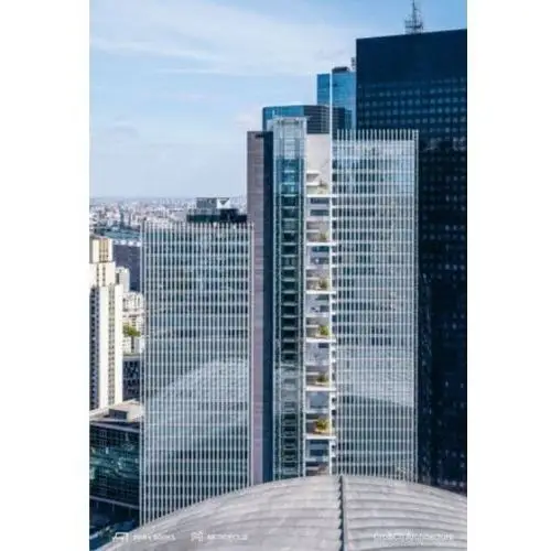 Living High: Trinity Tower, Paris La Defense